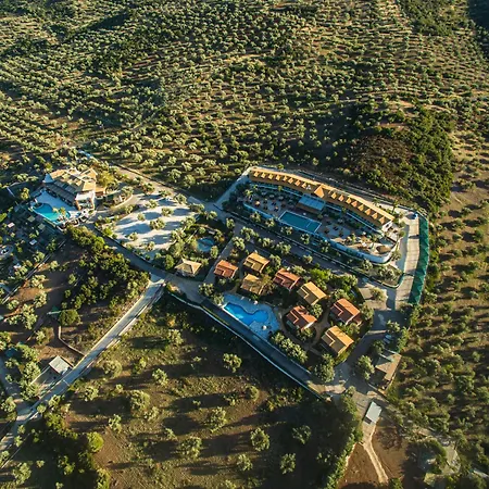 Anthidon Nature Estate & Farm 4*