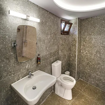 Anthidon Estate 4*