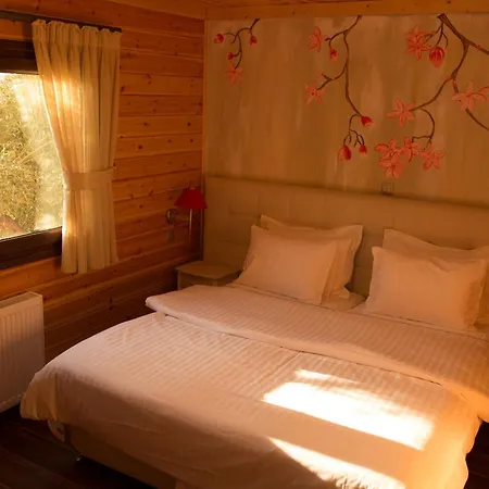 Anthidon Nature Estate & Farm 3*
